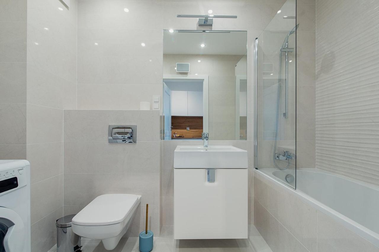 Warsaw To Be - Blue Apartment ภายนอก รูปภาพ